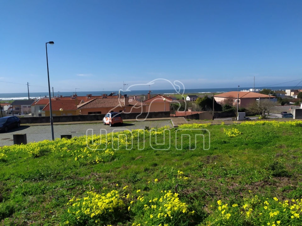 Terreno para Venda em Areosa Foto 9
