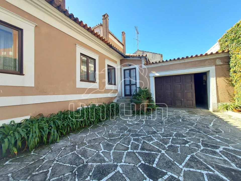 Moradia T4 para Venda em Santa Maria Maior e Monserrate e Meadela Foto 35