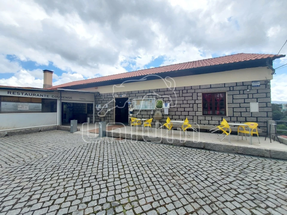 Negócio para Venda em Arcozelo Foto 14