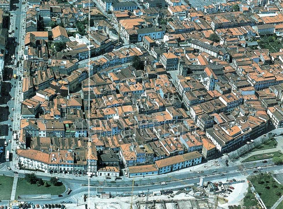 Moradia T1 para Venda em Santa Maria Maior e Monserrate e Meadela Foto 14