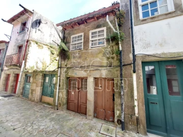Moradia T1 para Venda em Santa Maria Maior e Monserrate e Meadela