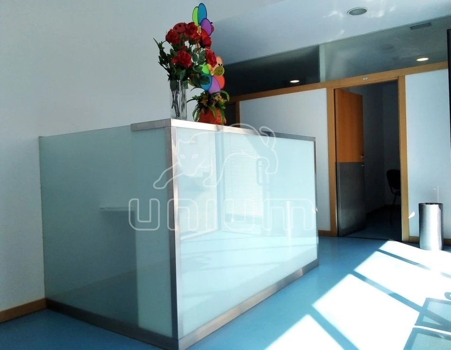 Negócio para Venda em Santa Maria Maior e Monserrate e Meadela Foto 3