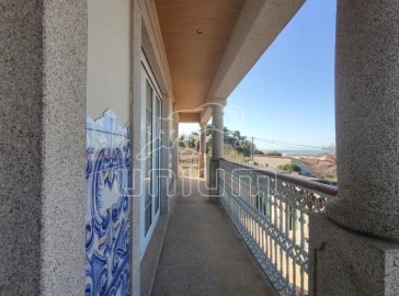 Moradia T5 para Venda em Areosa