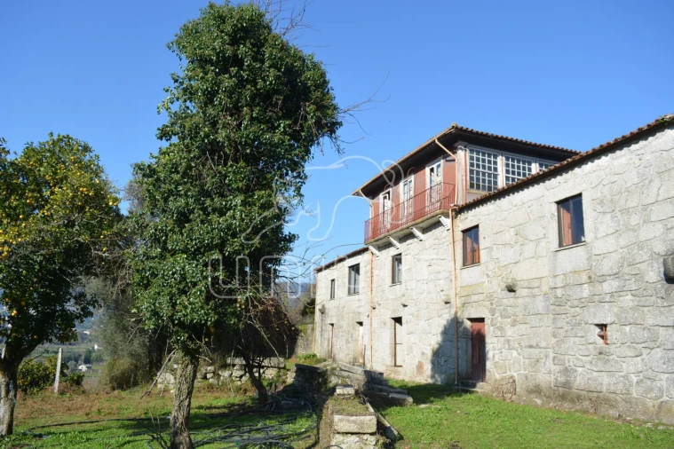 Quinta T3 para Venda em Souto e Tabaçô