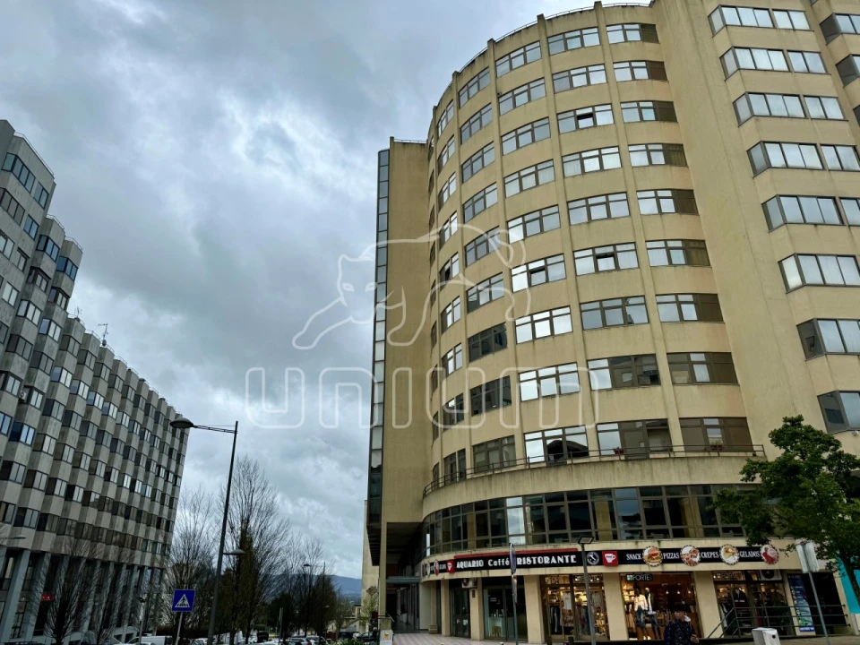 Loja para Venda em Valença, Cristelo Covo e Arão Foto 2