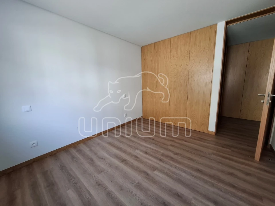 Apartamento T3 para Venda em Santa Maria Maior e Monserrate e Meadela Foto 28