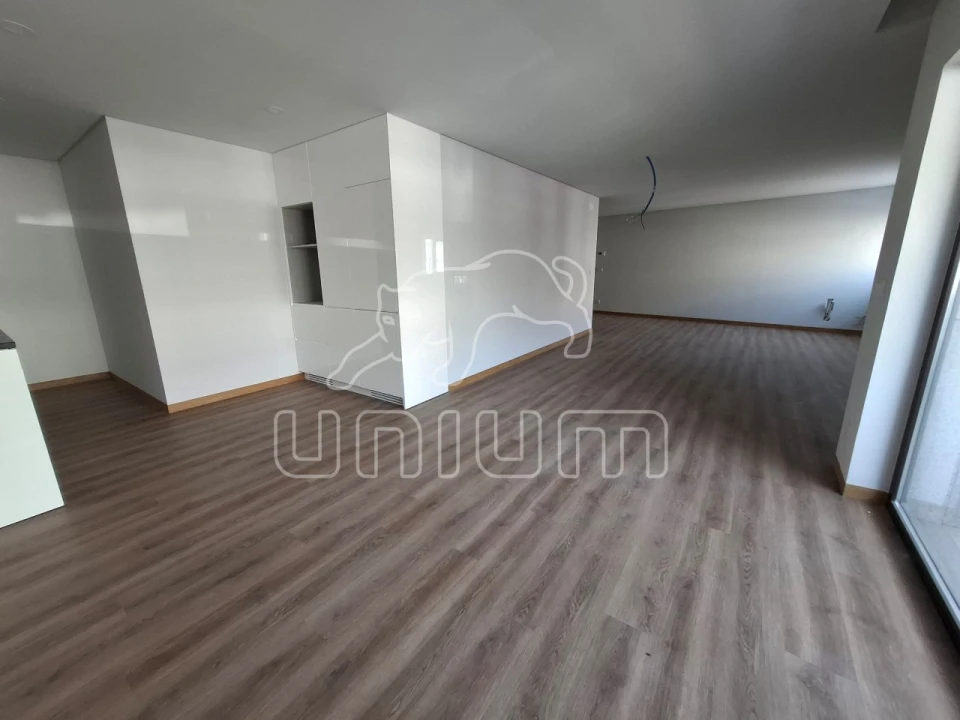Apartamento T3 para Venda em Santa Maria Maior e Monserrate e Meadela Foto 24