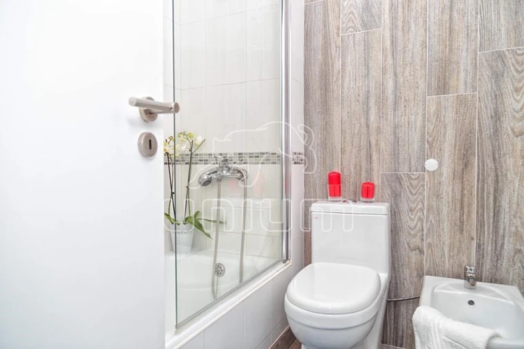 Apartamento T1 para Venda em Vila Praia de Ancora Foto 10