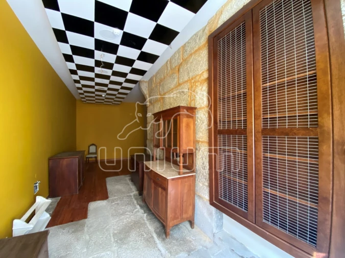 Loja para Venda em Santa Maria Maior e Monserrate e Meadela Foto 1