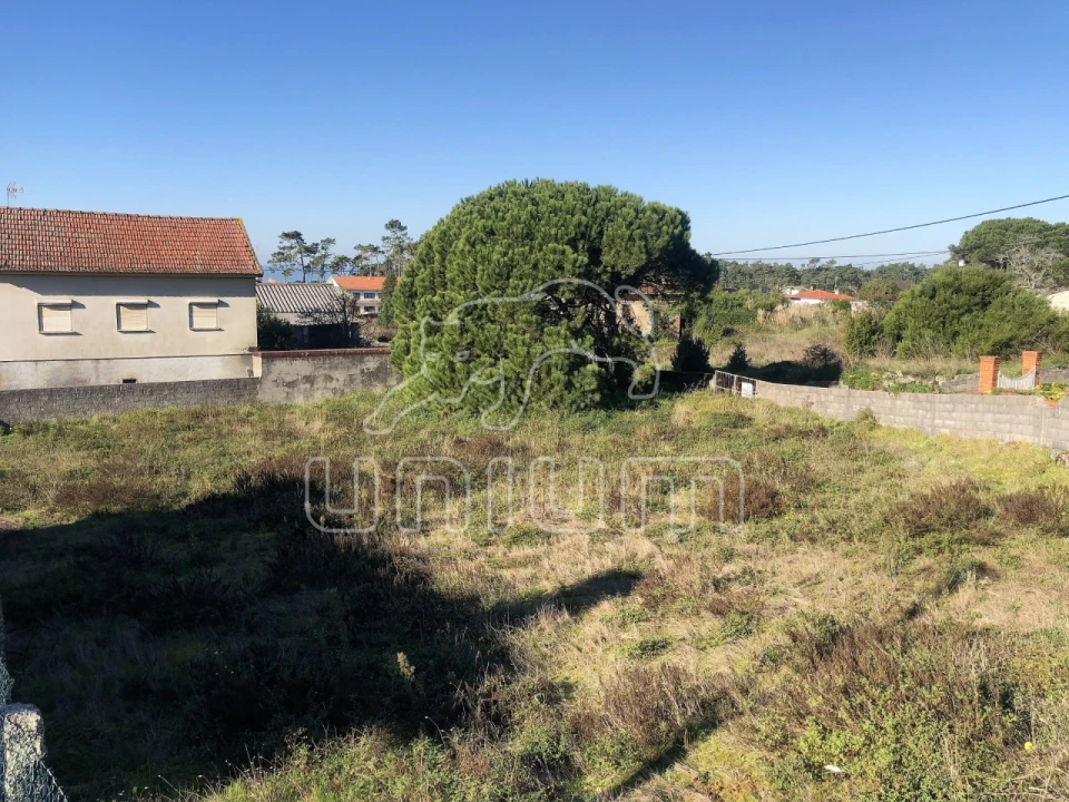 Terreno para Venda em Castelo do Neiva Foto 3