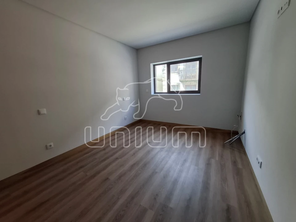 Apartamento T3 para Venda em Santa Maria Maior e Monserrate e Meadela Foto 24