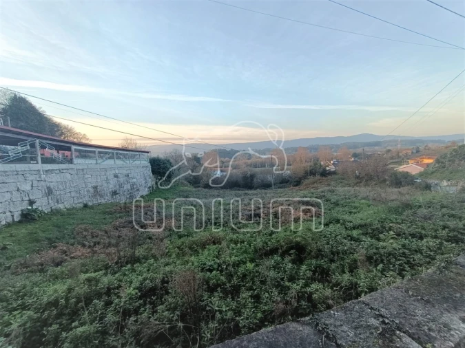 Terreno para Venda em Campos e Vila Meã Foto 3