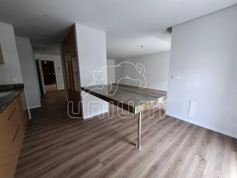 Apartamento T3 para Venda em Santa Maria Maior e Monserrate e Meadela Foto 23