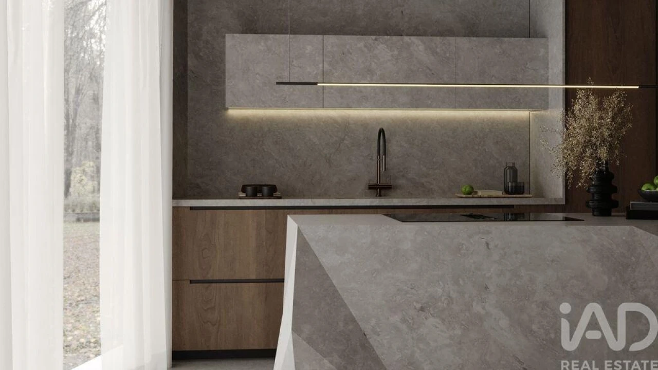 Moradia T4 para Venda em Milheiros Foto 6