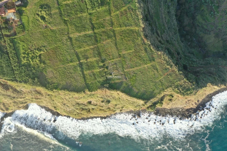 Moradia T3 para Venda em Arco da Calheta Foto 25