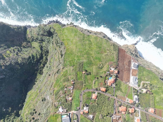 Moradia T3 para Venda em Calheta Foto 20