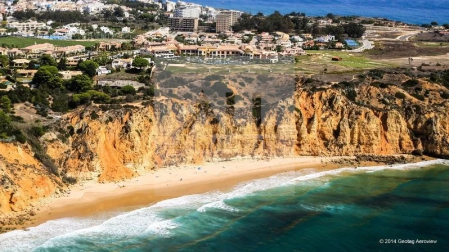 Terreno para Venda em Lagos (São Sebastião e Santa Maria) Foto 4