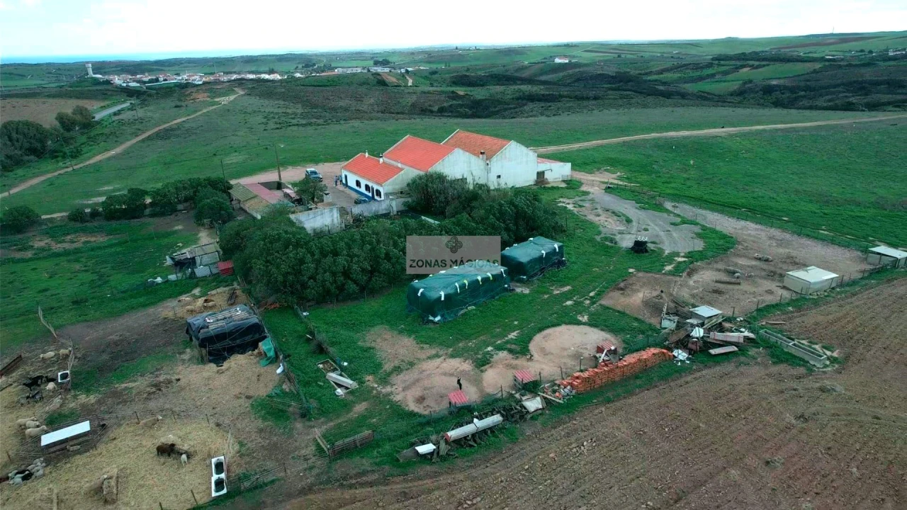 Quinta T4 para Venda em Vila do Bispo e Raposeira Foto 7