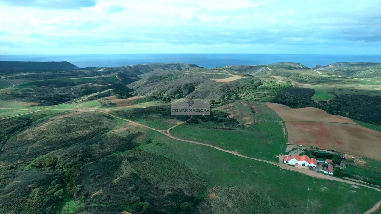 Quinta T4 para Venda em Vila do Bispo e Raposeira Foto 9