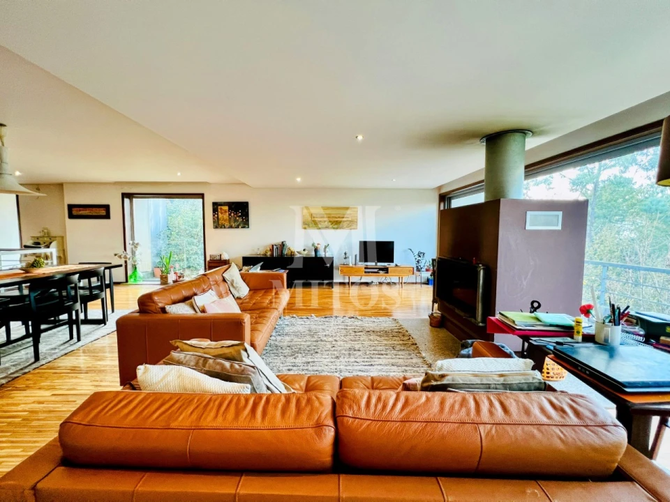 Moradia T4 para Venda em Reboreda e Nogueira Foto 2