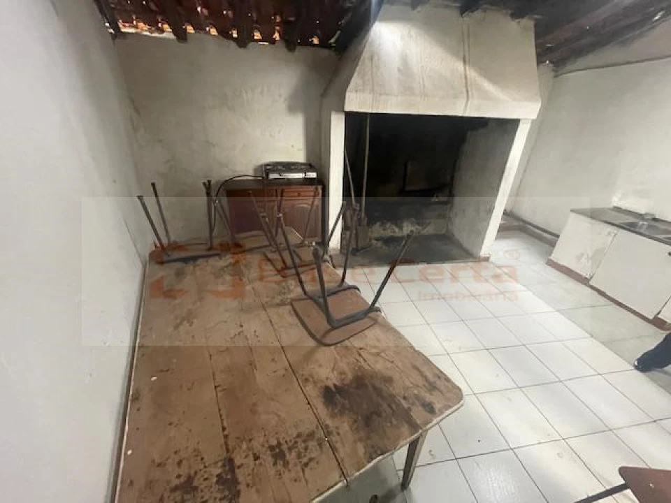 Moradia T2 para Venda em Areias e Pias Foto 11