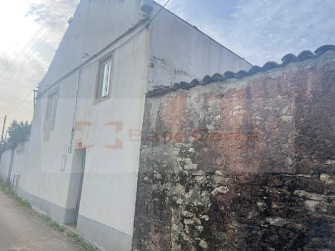 Moradia T2 para Venda em Areias e Pias