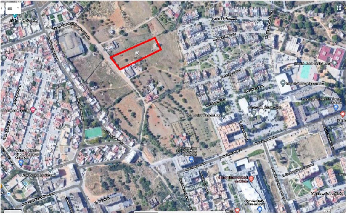 Terreno para Venda em Quelfes Foto 2