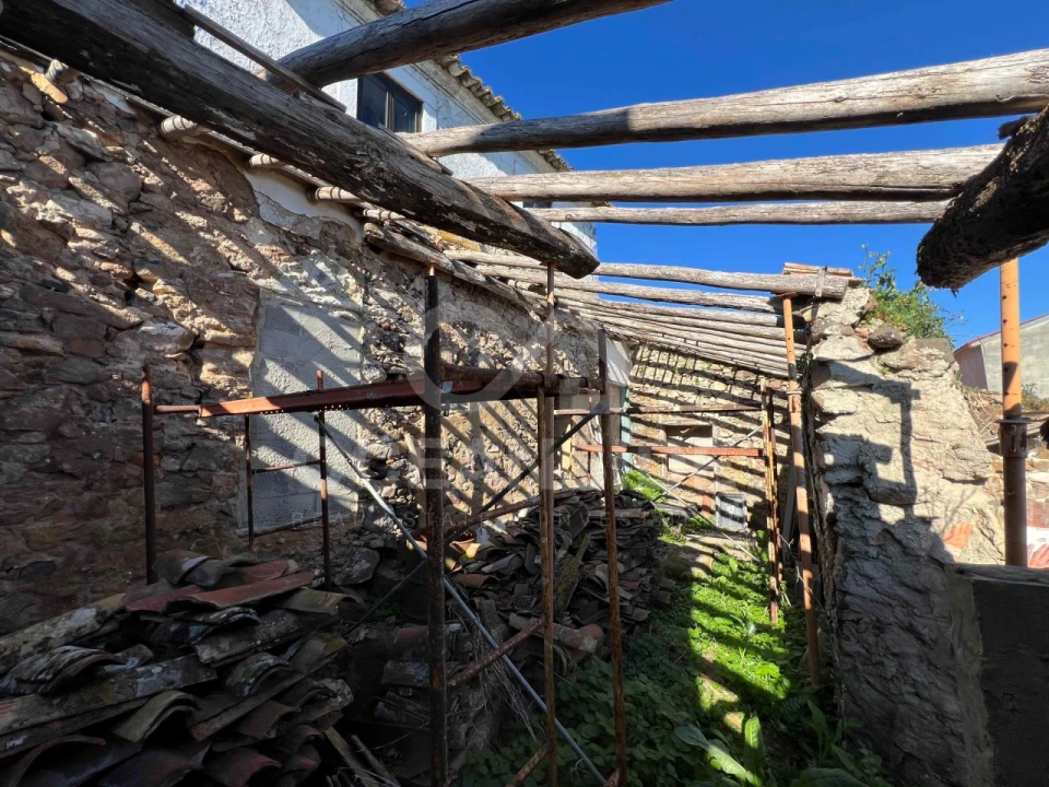 Moradia T2 para Venda em Almargem do Bispo, Pêro Pinheiro e Montelavar Foto 6