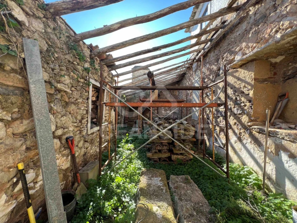 Moradia T2 para Venda em Almargem do Bispo, Pêro Pinheiro e Montelavar Foto 9