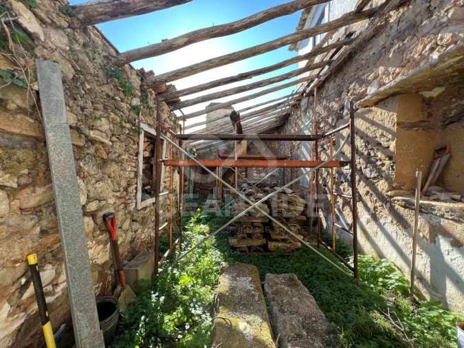 Moradia T2 para Venda em Almargem do Bispo, Pêro Pinheiro e Montelavar Foto 9