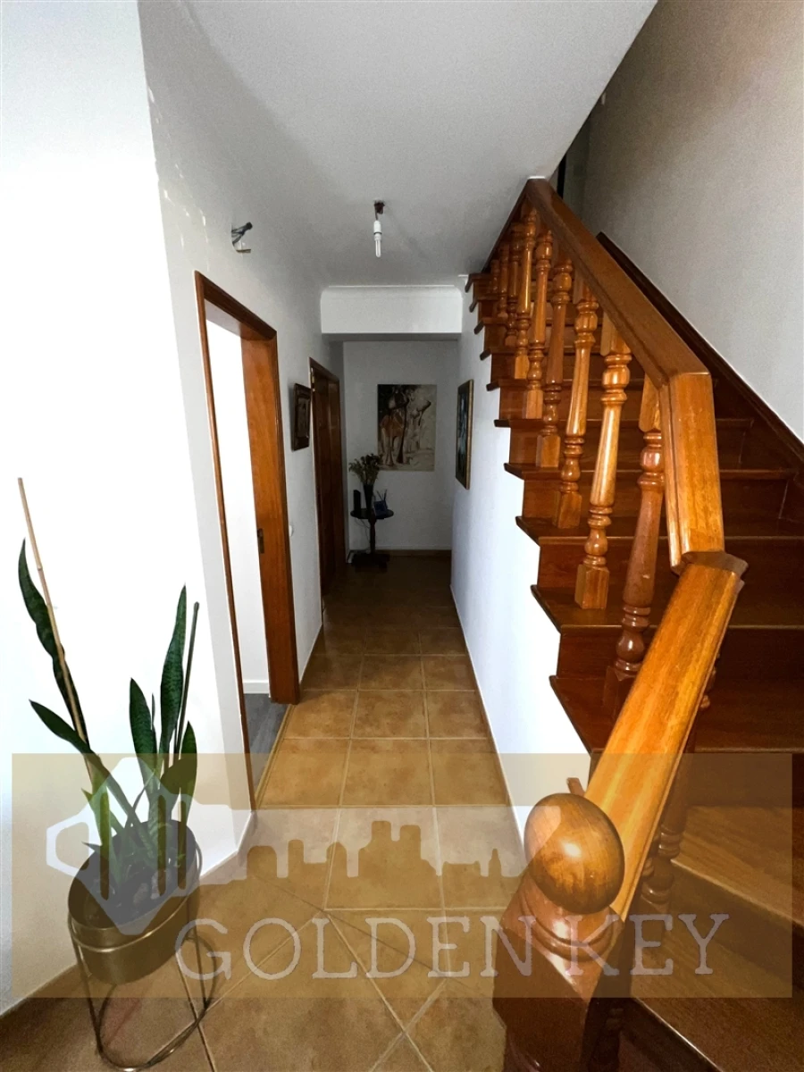 Moradia T5 para Venda em Marrazes e Barosa Foto 6