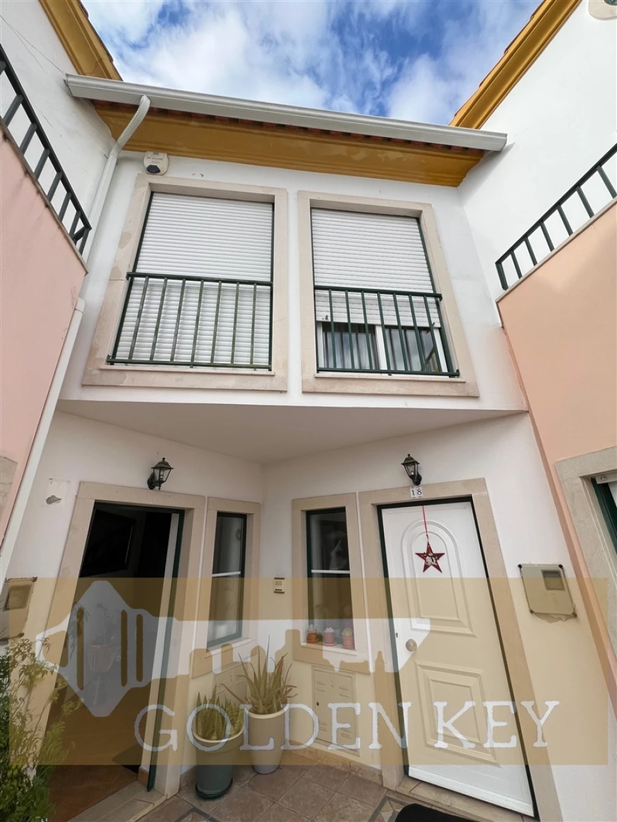 Moradia T5 para Venda em Marrazes e Barosa Foto 5