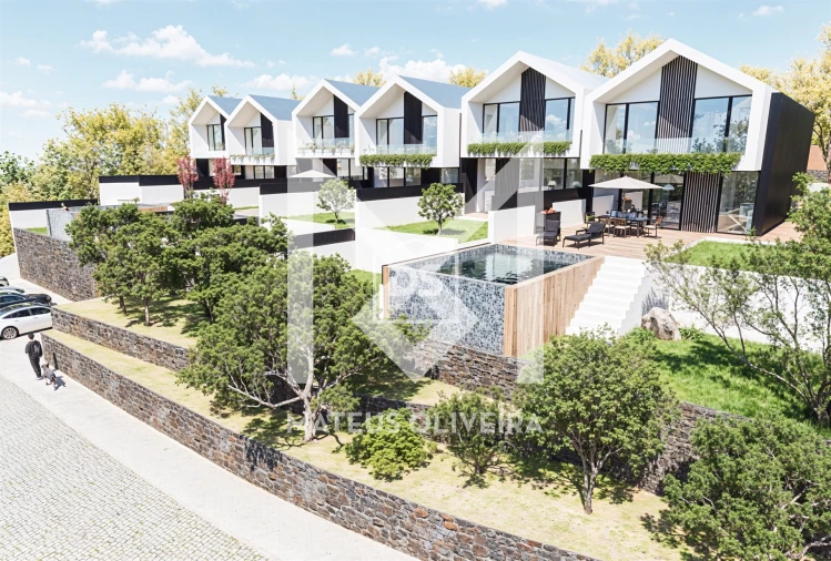 Moradia T3 para Venda em Abragão Foto 2