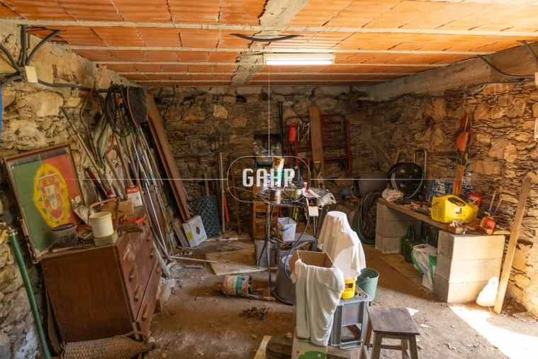 Moradia T3 para Venda em Lorvão Foto 31