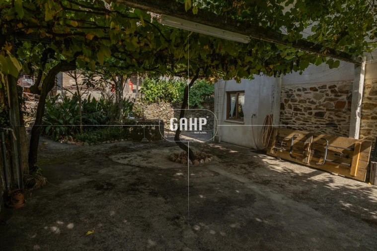 Moradia T3 para Venda em Lorvão Foto 45