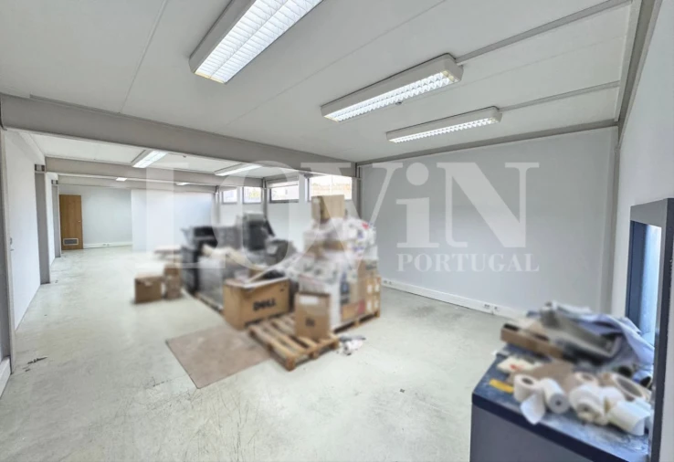 Armazém para Venda em Alfena Foto 12