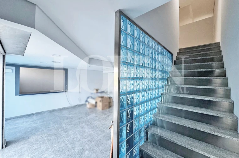 Armazém para Venda em Alfena Foto 15