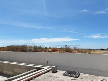 Moradia T4 para Venda em Lagos (São Sebastião e Santa Maria)