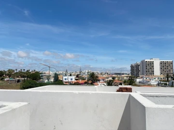 Moradia T4 para Venda em Lagos (São Sebastião e Santa Maria)