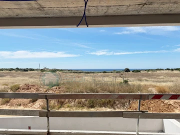 Moradia T4 para Venda em Lagos (São Sebastião e Santa Maria)