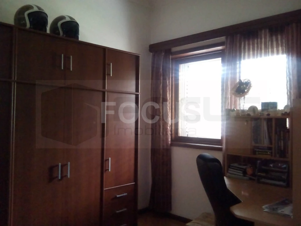 Moradia T6 para Venda em Cedrim e Paradela Foto 33