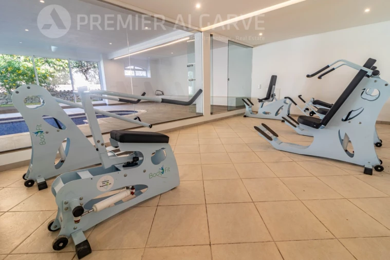 Moradia T6 para Venda em Conceição e Estoi Foto 33