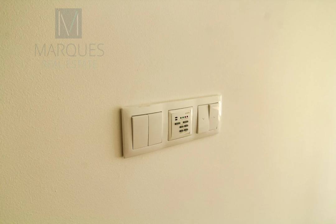 Moradia T4 para Venda em Corroios Foto 37