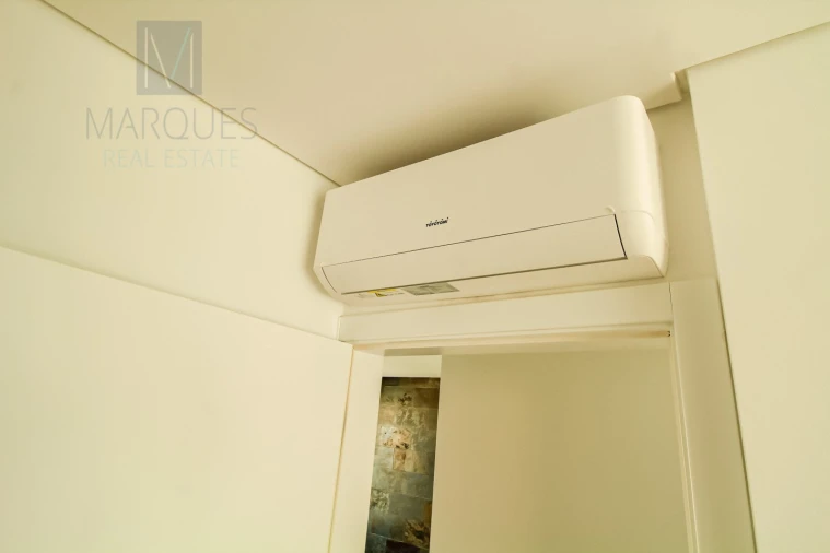 Moradia T4 para Venda em Corroios Foto 30