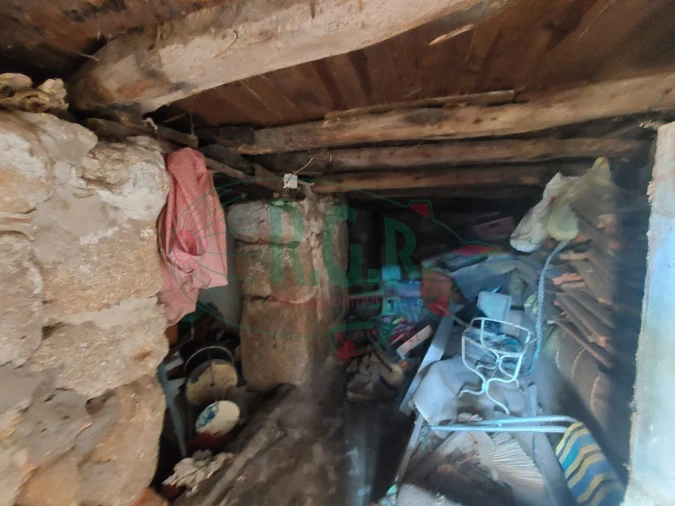 Moradia T1 para Venda em Oliveira do Douro Foto 13