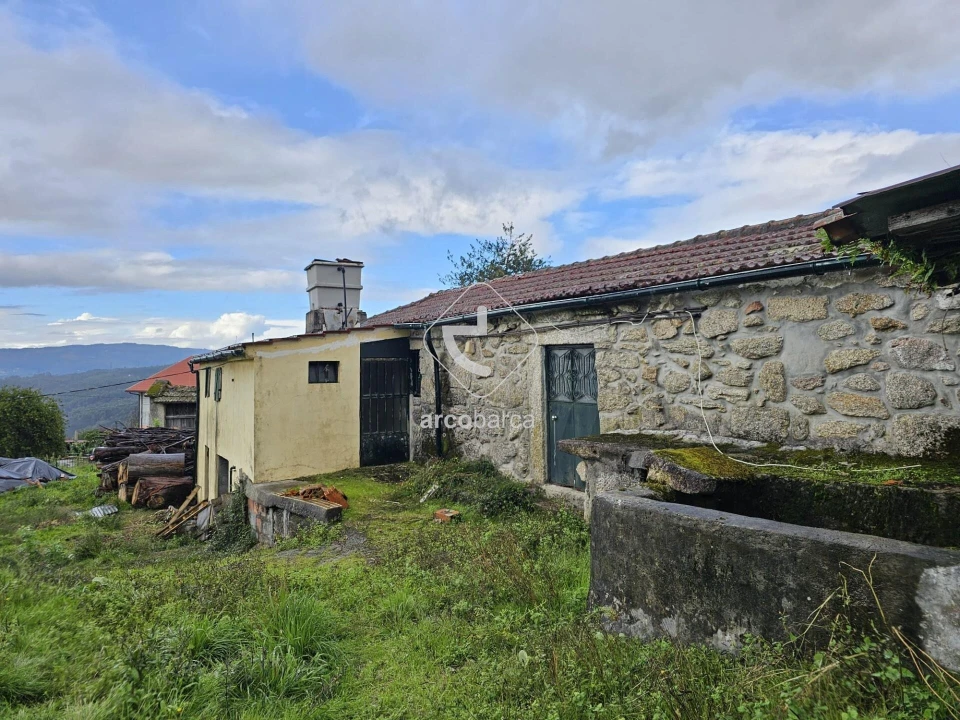 Moradia T2 para Venda em Eiras e Mei Foto 3