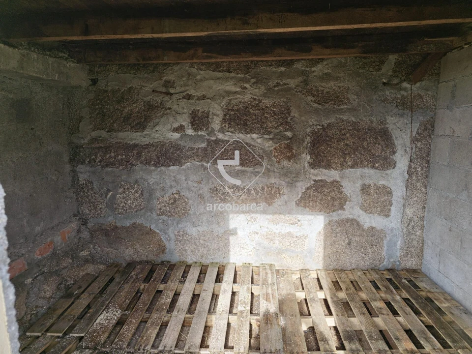 Moradia T2 para Venda em Eiras e Mei Foto 46