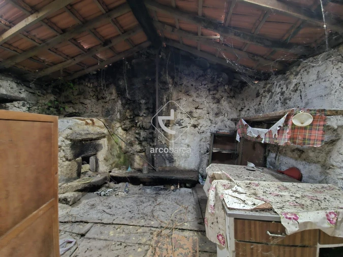 Moradia T2 para Venda em Eiras e Mei Foto 19