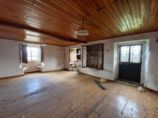 Moradia T2 para Venda em Eiras e Mei Foto 7