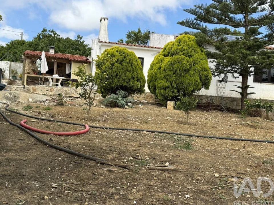 Moradia T3 para Venda em São Bartolomeu dos Galegos e Moledo Foto 2